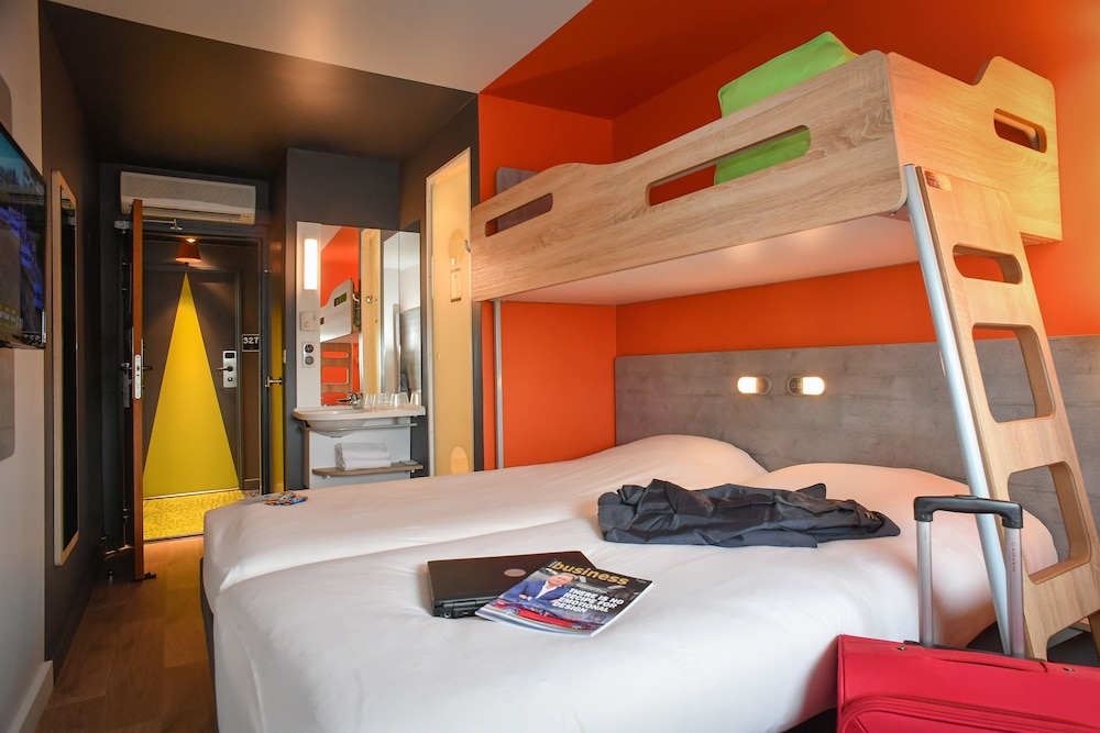 غرفة ثلاثية بثلاثة أسرّة، Ibis Budget Saint Lo 3/9