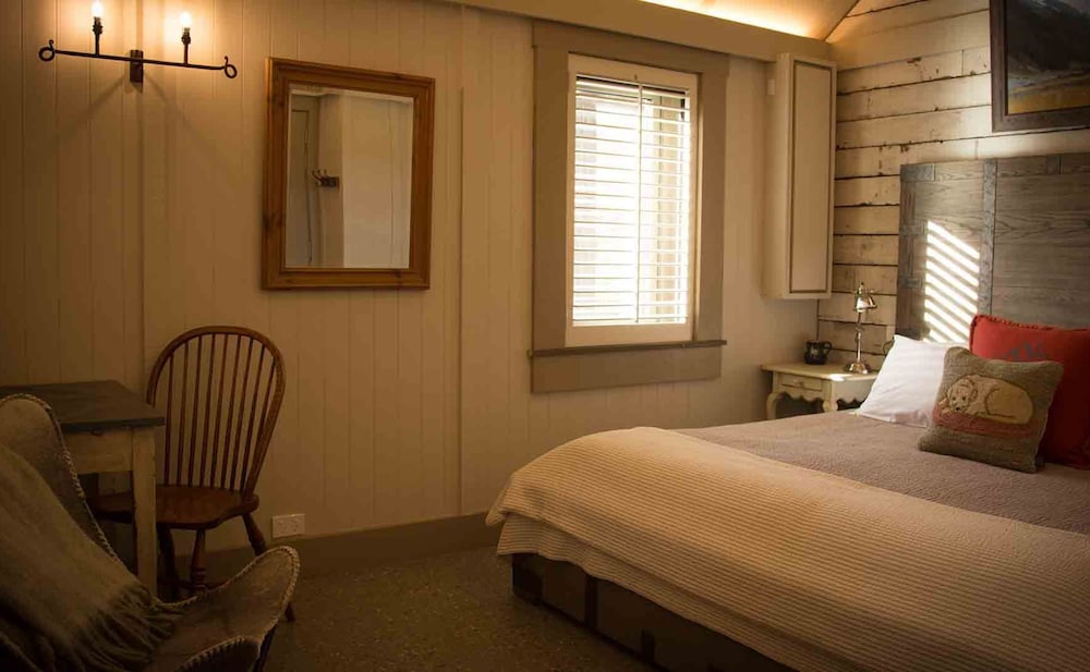 The Headwaters Eco Lodge 16/49