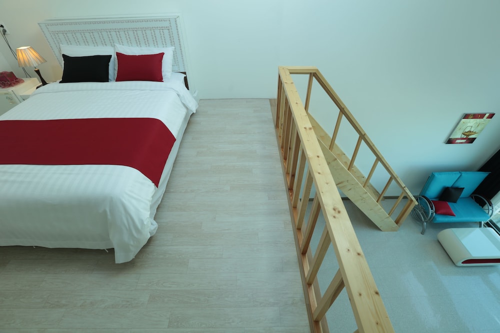 Seaview Pension 19/62