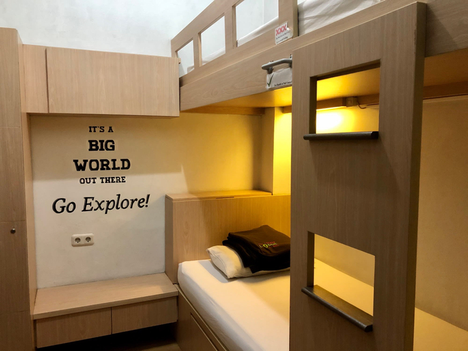 Room, Twin Beds, The Packer Lodge - Hostel 2/4