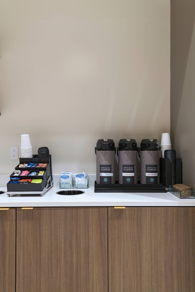 TownePlace Suites by Marriott San Diego Airport/Liberty Station 24/50