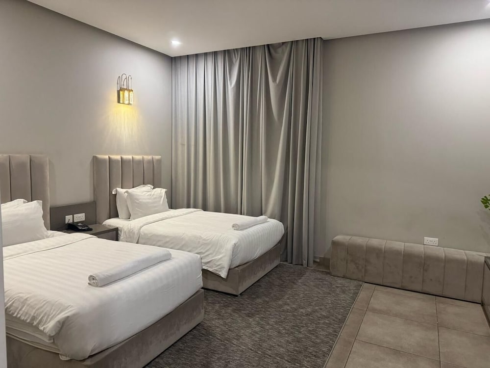 فندق اليانا(Eliana Hotel) 14/22
