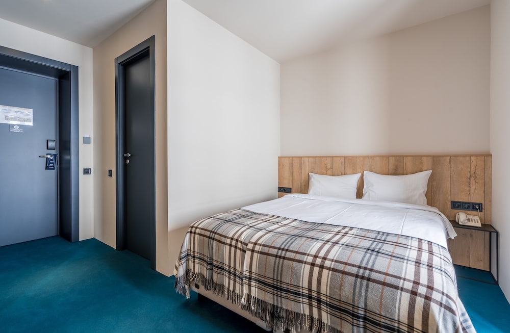 Alpina Hotel 20/50