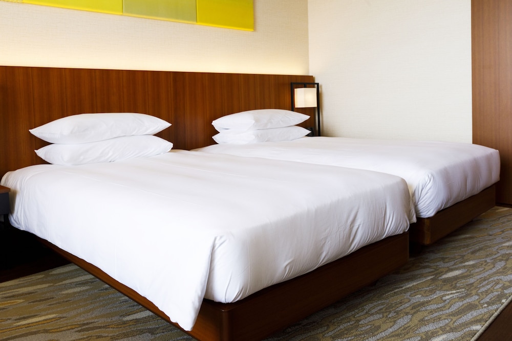 Hyatt Regency Seragaki Island Okinawa 25/72
