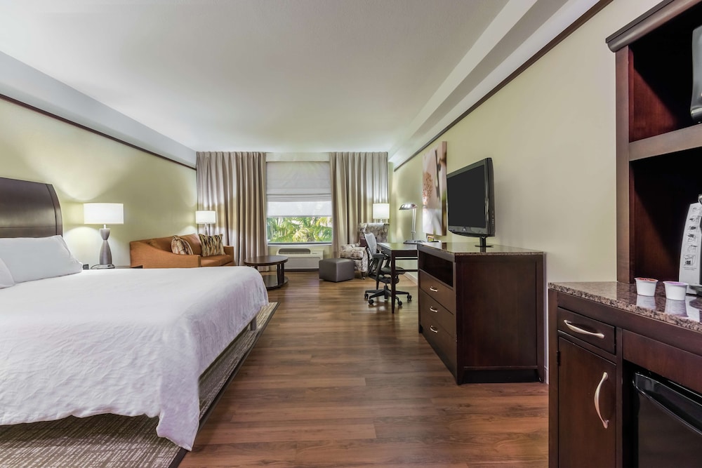 Hilton Garden Inn West Palm Beach Airport 12/54