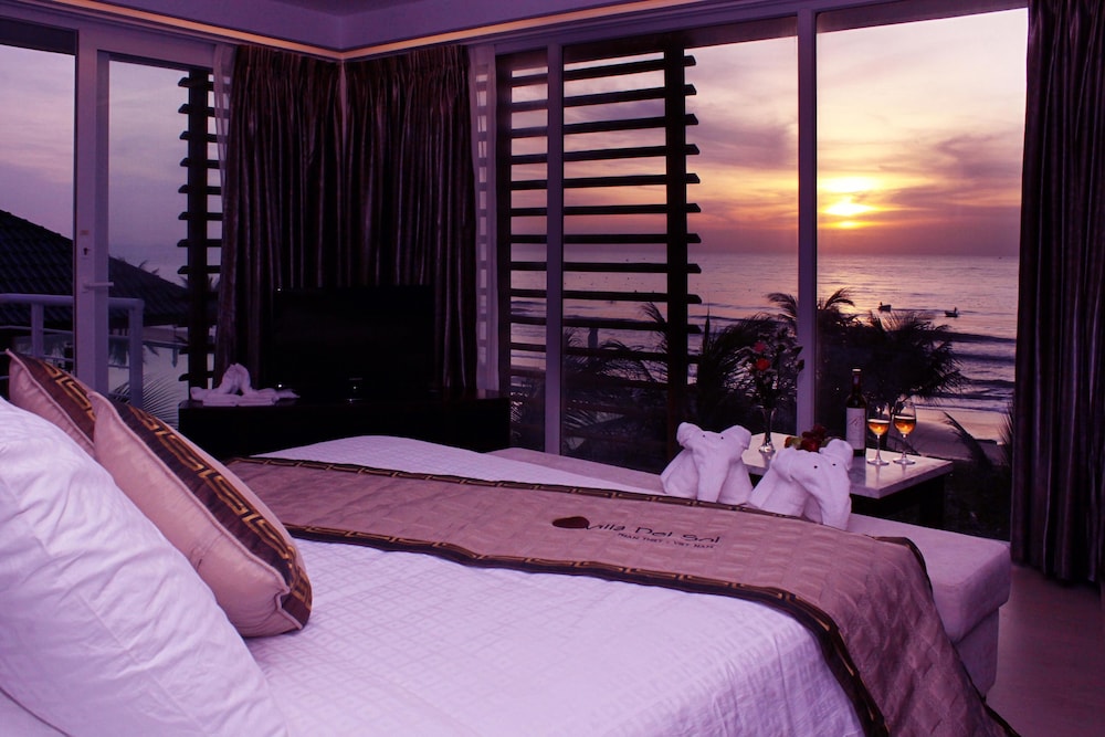 Villa Del Sol Beach Villas & Spa 32/62