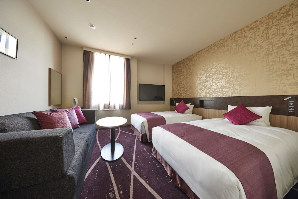 SUPERIOR, TWIN BEDS
