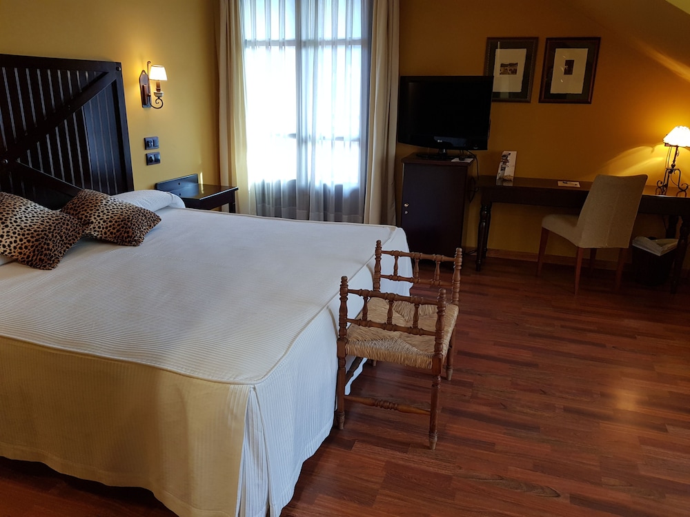 Hotel Cotiella 27/55