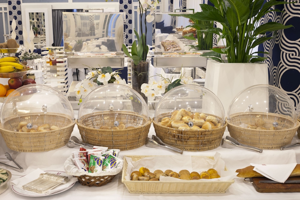 Hotel Continental Sorrento photo3