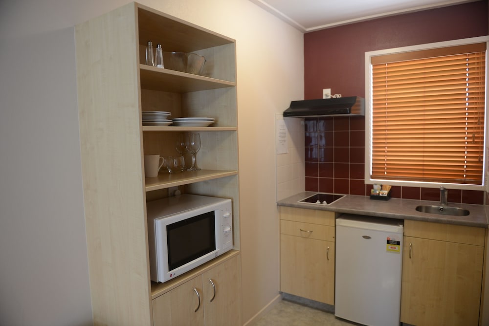 Victoria Court Motor Lodge 34/60