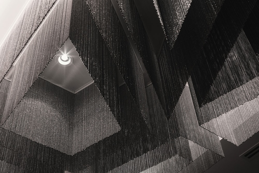 Paradox Hotel Vancouver 3/50