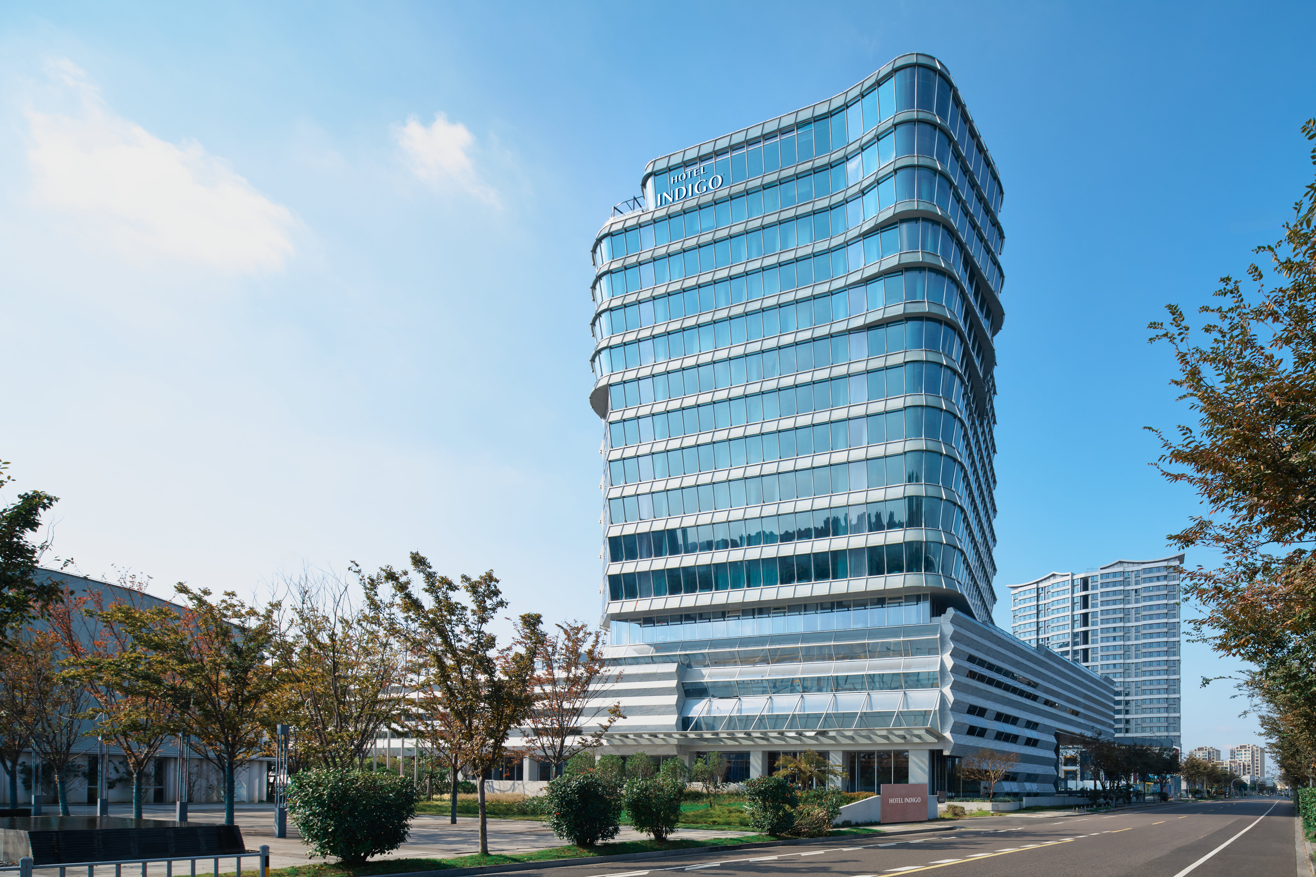 Hotel Indigo Ningbo Riverside 4/59