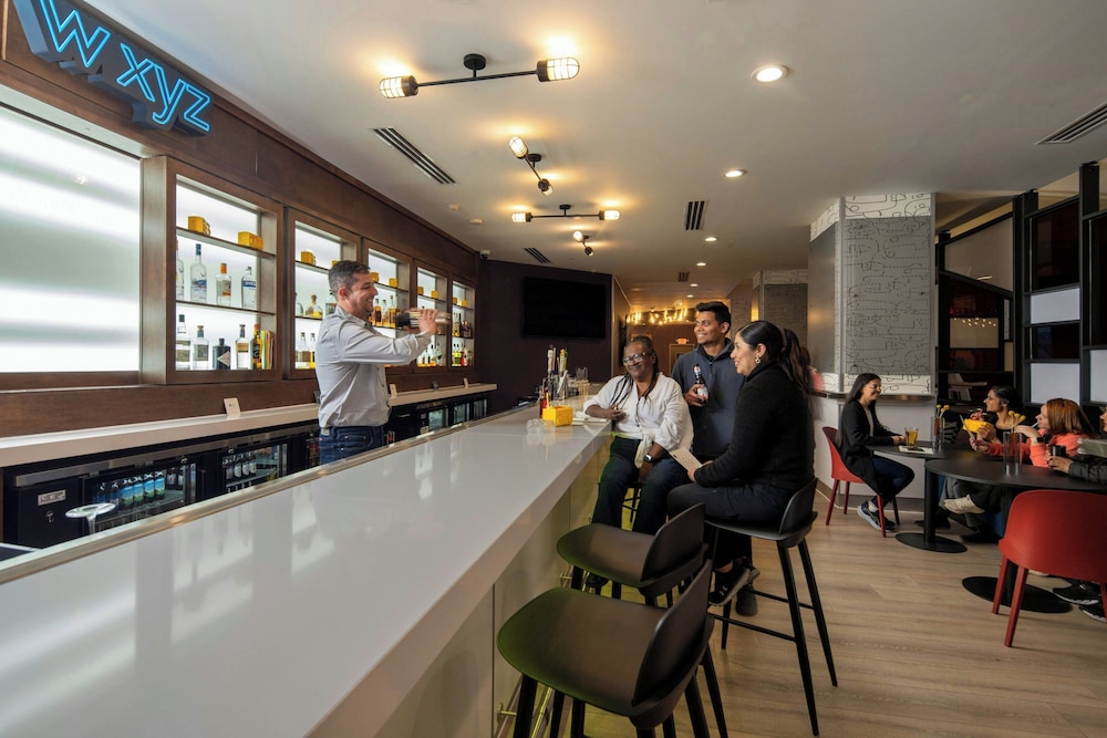 Aloft Memphis Downtown 36/51
