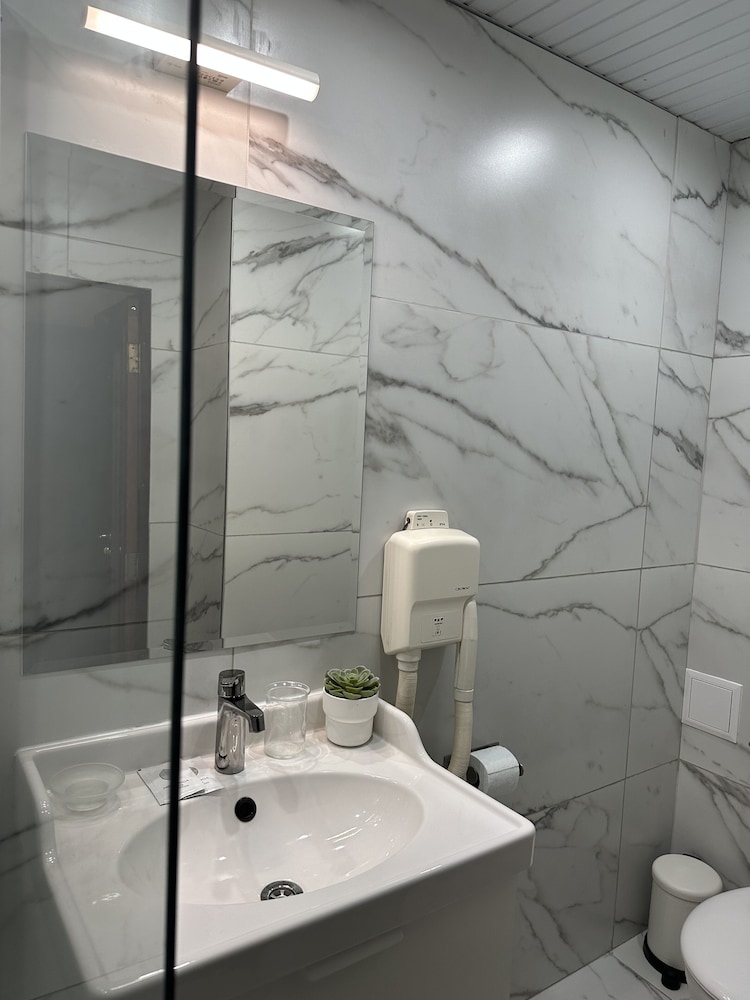 Art Hotel 45/50