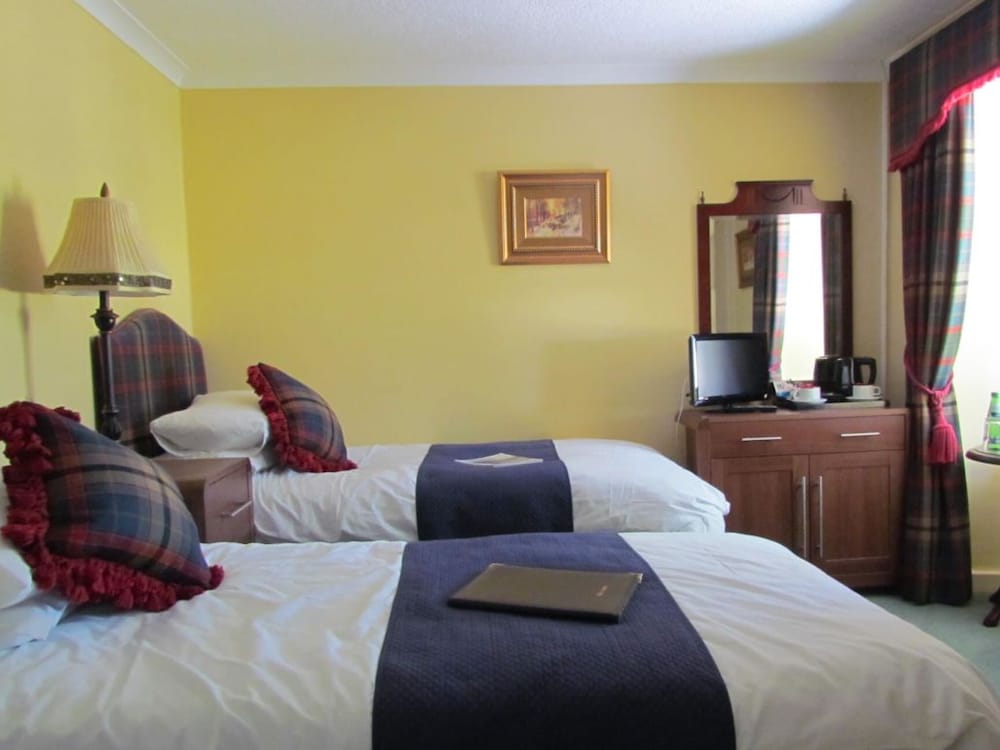 The Altnaharra Hotel 6/46