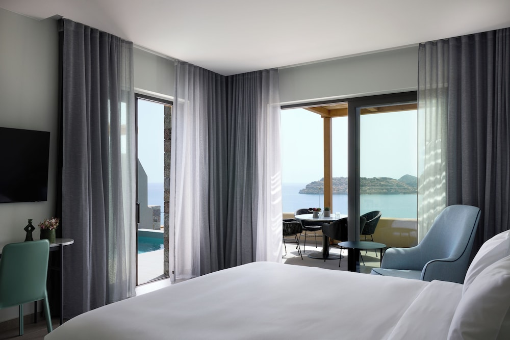 EXECUTIVE, SUITE, SEA VIEW, PRIVATE POOL