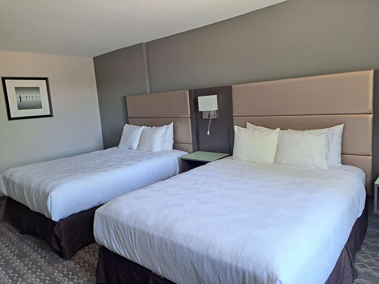 Executive, 2 Queen Beds