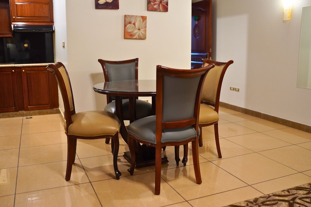 بيست ويسترن بلس ساند روز سو(Sand Rose Suite Hotel) 58/61