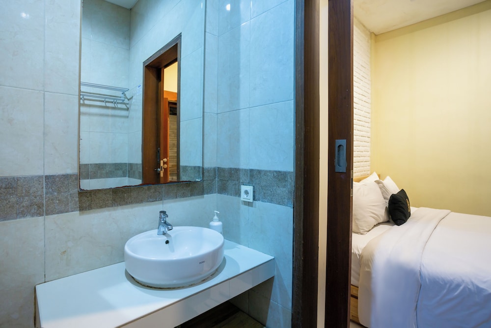 Paisa Seminyak Living 47/50