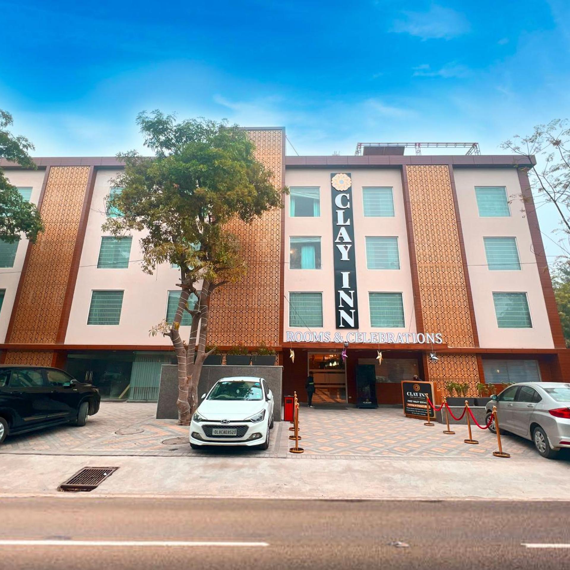 Clay Inn Hotel Gurugram 45/50