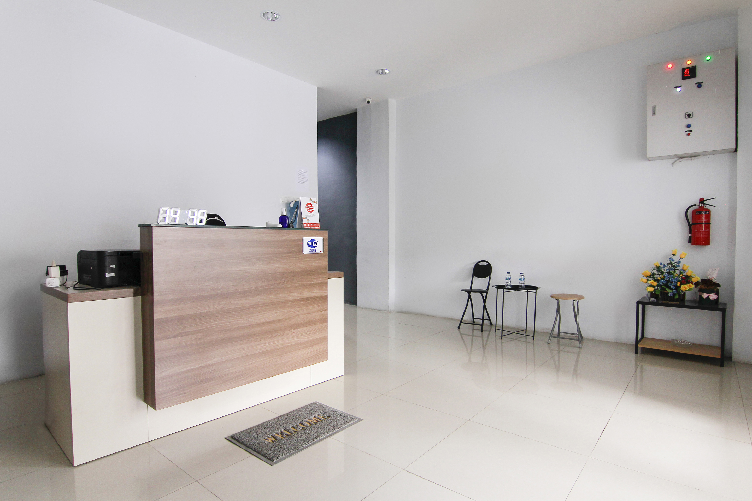 Lobby at Hotel O Mandala Near Universitas Negeri Medan ( UNIMED ), MEDAN