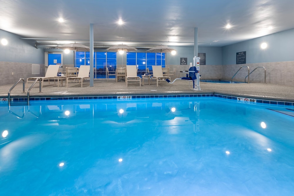 GrandStay Hotel & Suites Algona IA 9/22