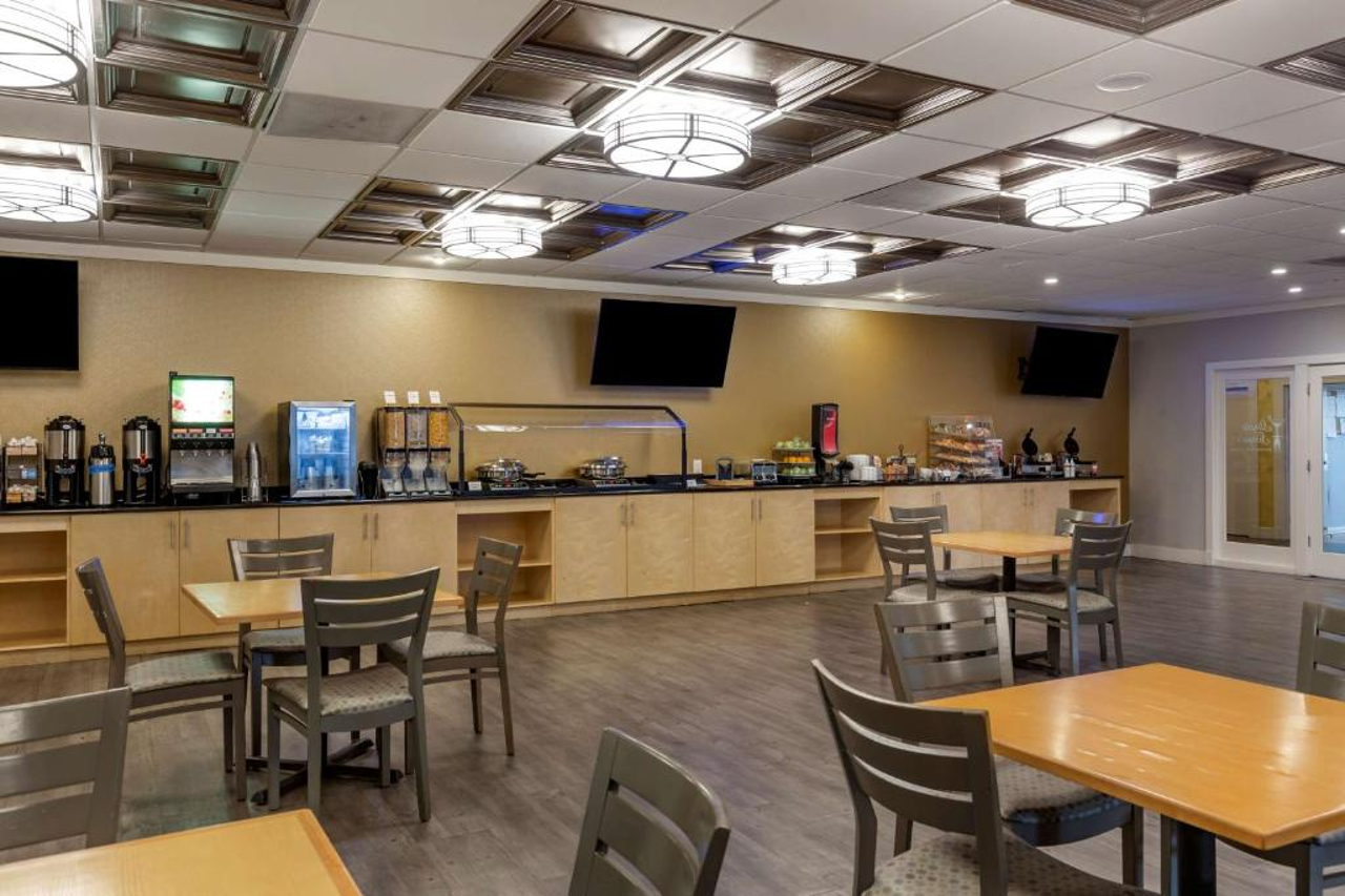 University Inn, Winston-Salem 10/11