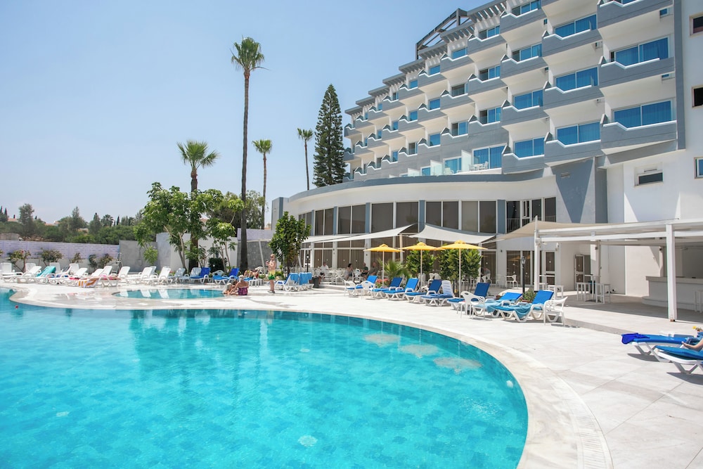 Papouis Protaras Hotel in PARALIMNI