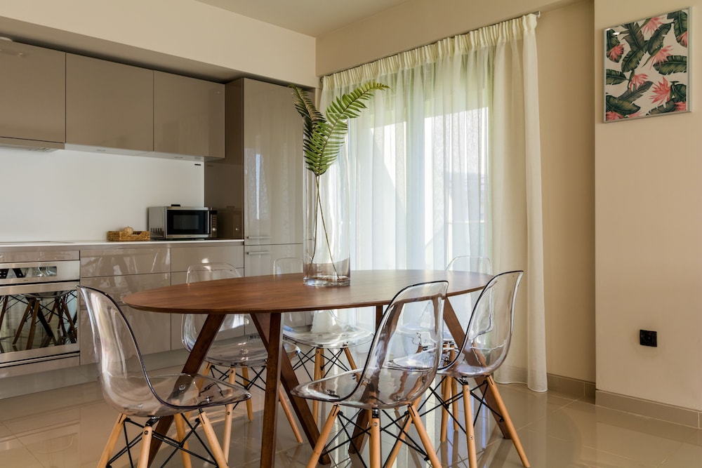 Athens Mosaico Suites And Apartments 7/50
