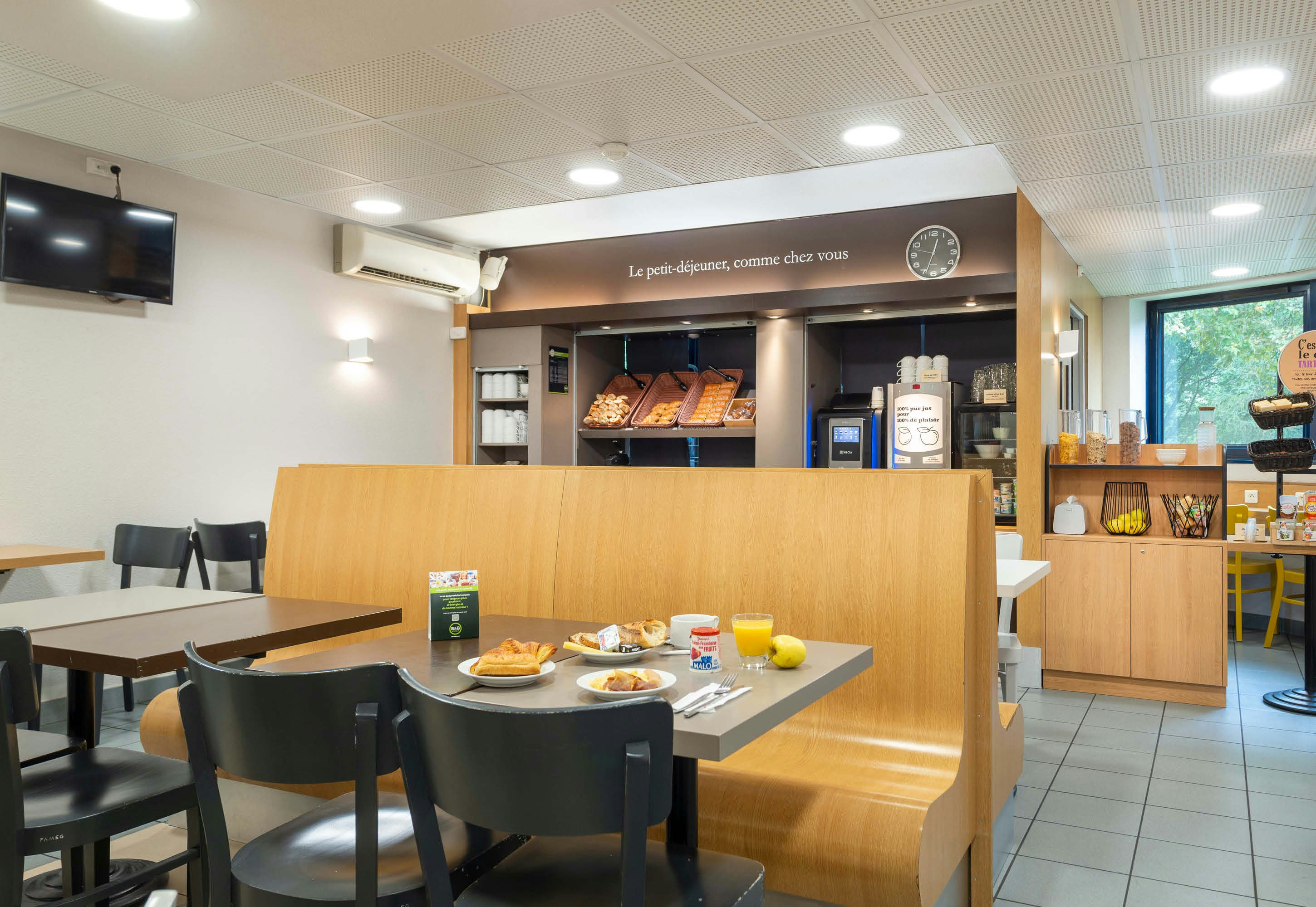 B&B Hotel Cholet Sud 11/16