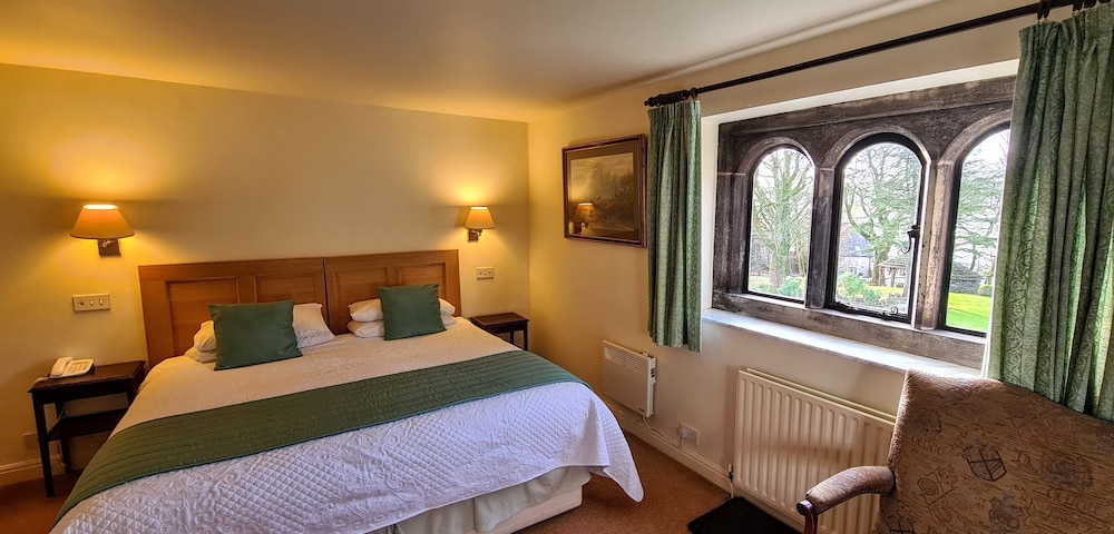 Room, Double or Twin Bed, Main House