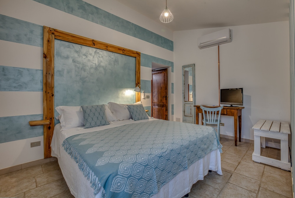2 BEDROOMS, PANORAMIC, COTTAGE, VALLEY VIEW, PRIVATE POOL