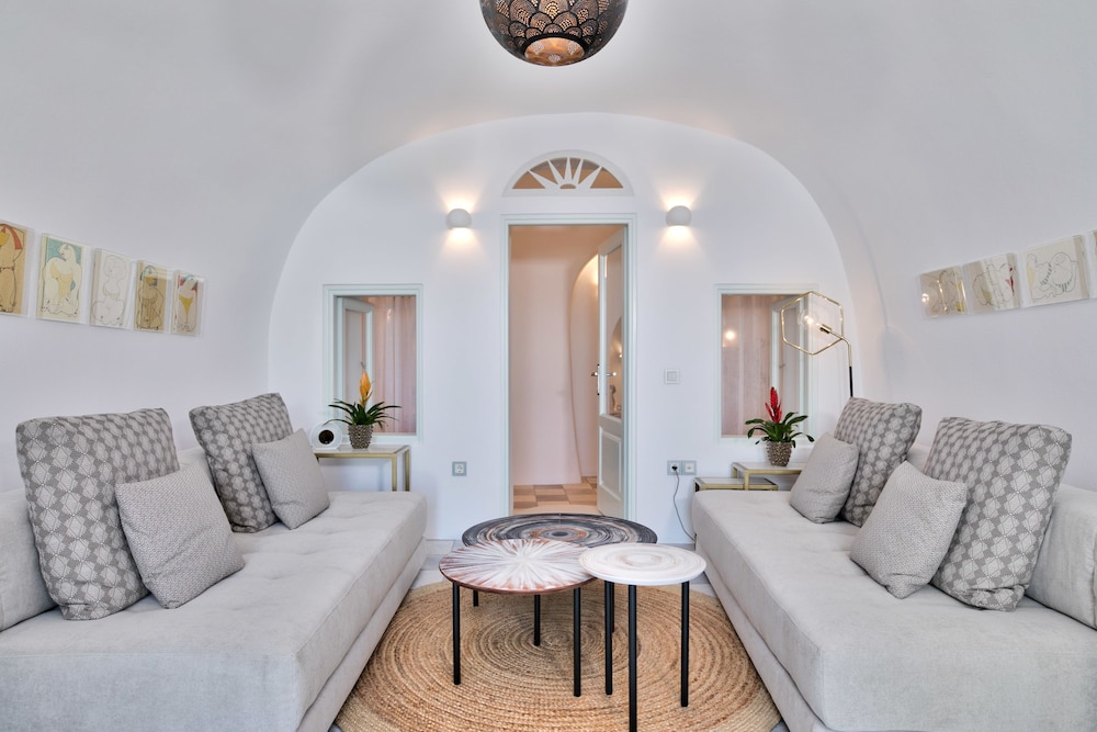Namaste Suites By Caldera Houses 34/50