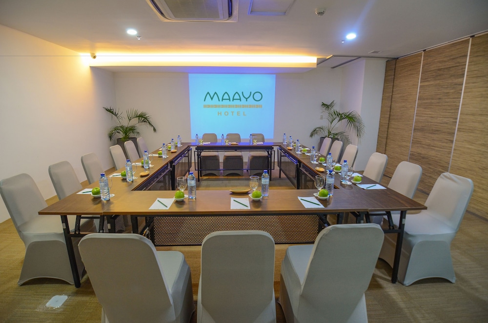 Maayo Hotel 31/37