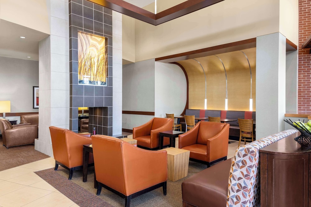 Hyatt Place Memphis/Germantown 40/64