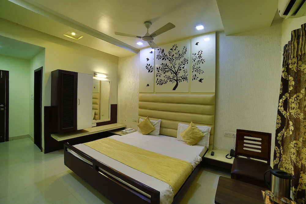 Hotel Shiv Villa 18/45
