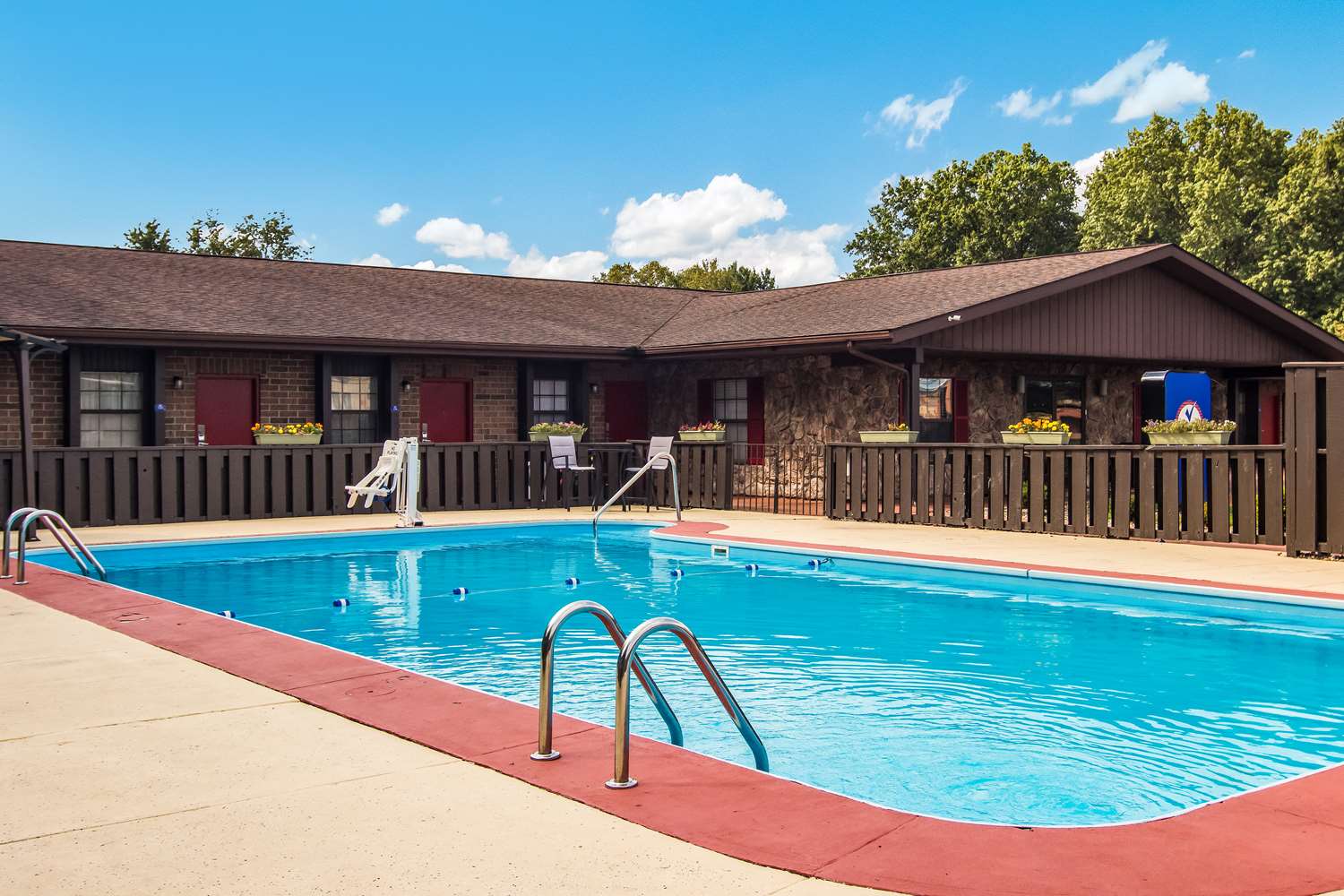Americas Best Value Inn Alliance 2/10