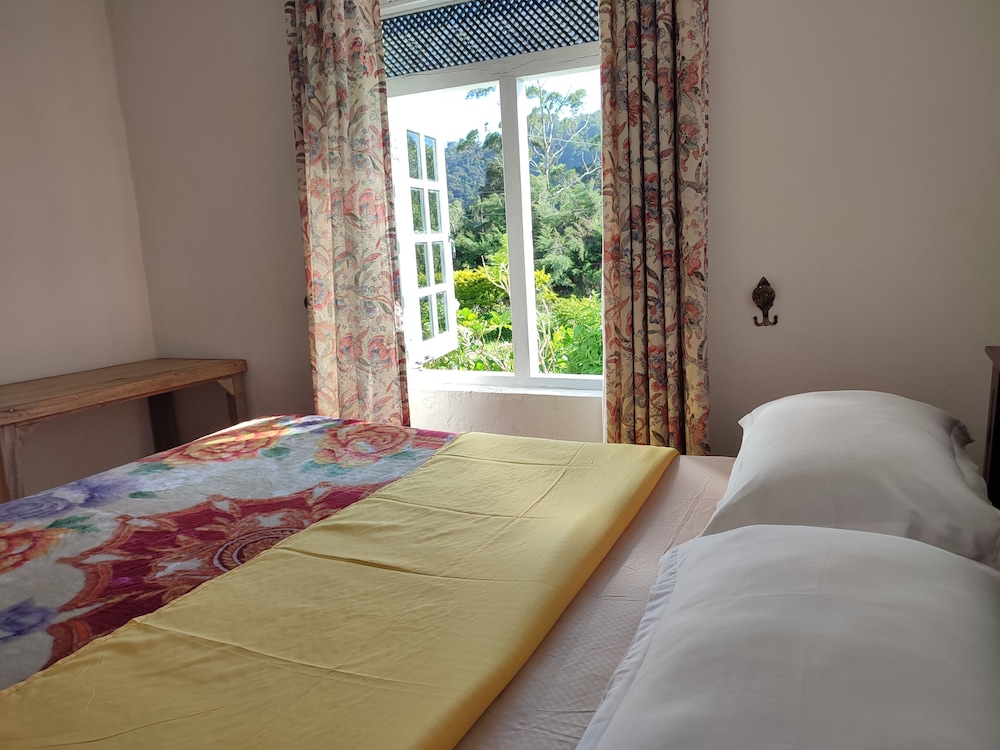 Andrews Hostel 4/50