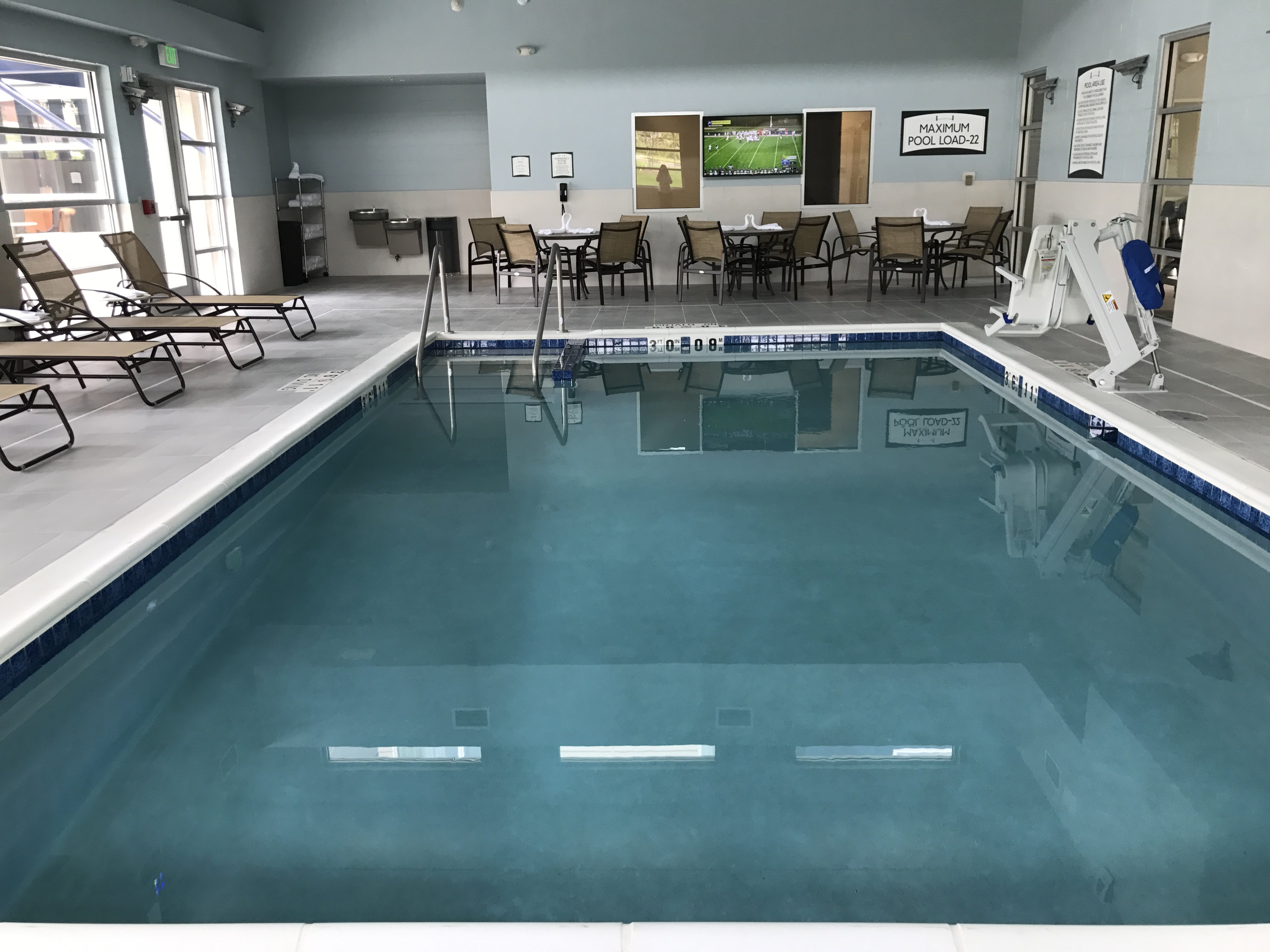 STAYBRIDGE SUITES MADISON FITCHBURG 24/71