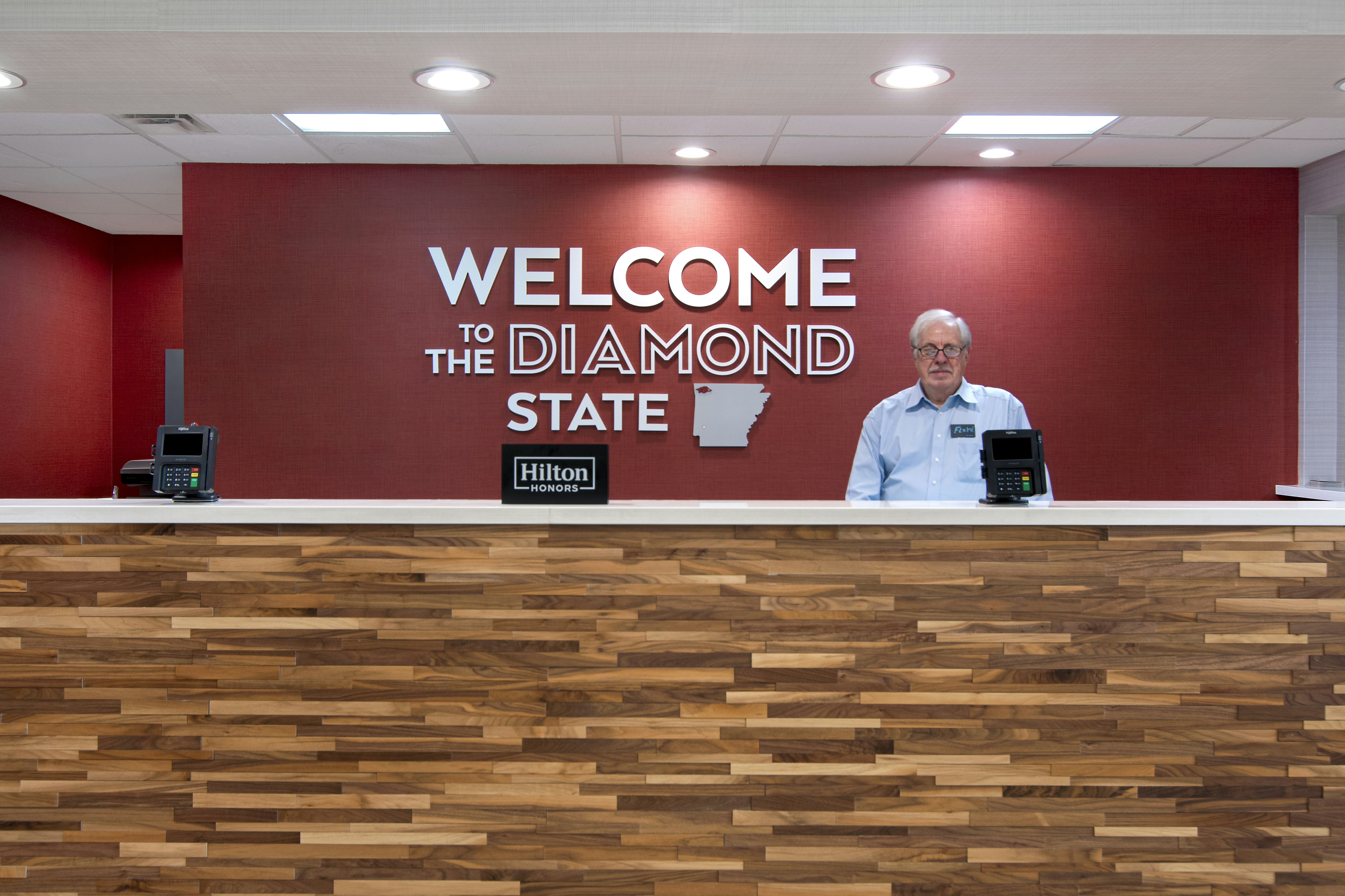 Hampton Inn Fayetteville 7/73
