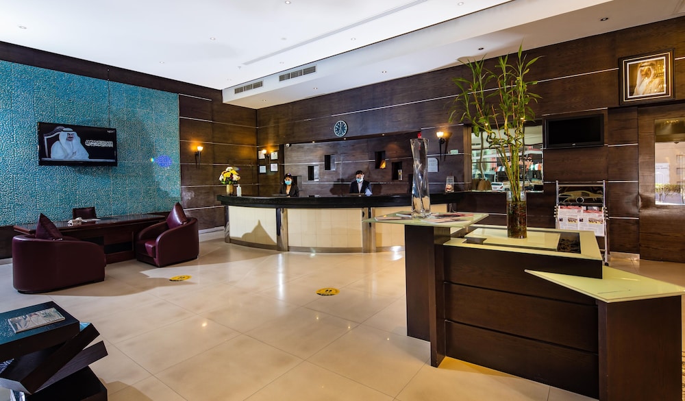 Diva Hotel 6/50