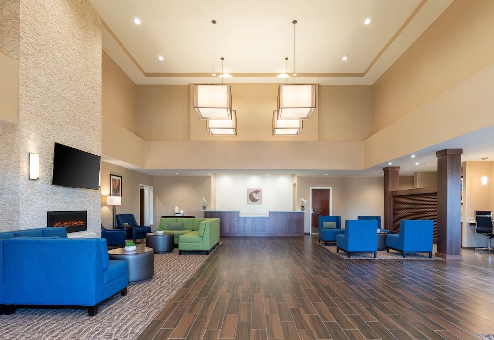 Comfort Suites Summerville 3/19