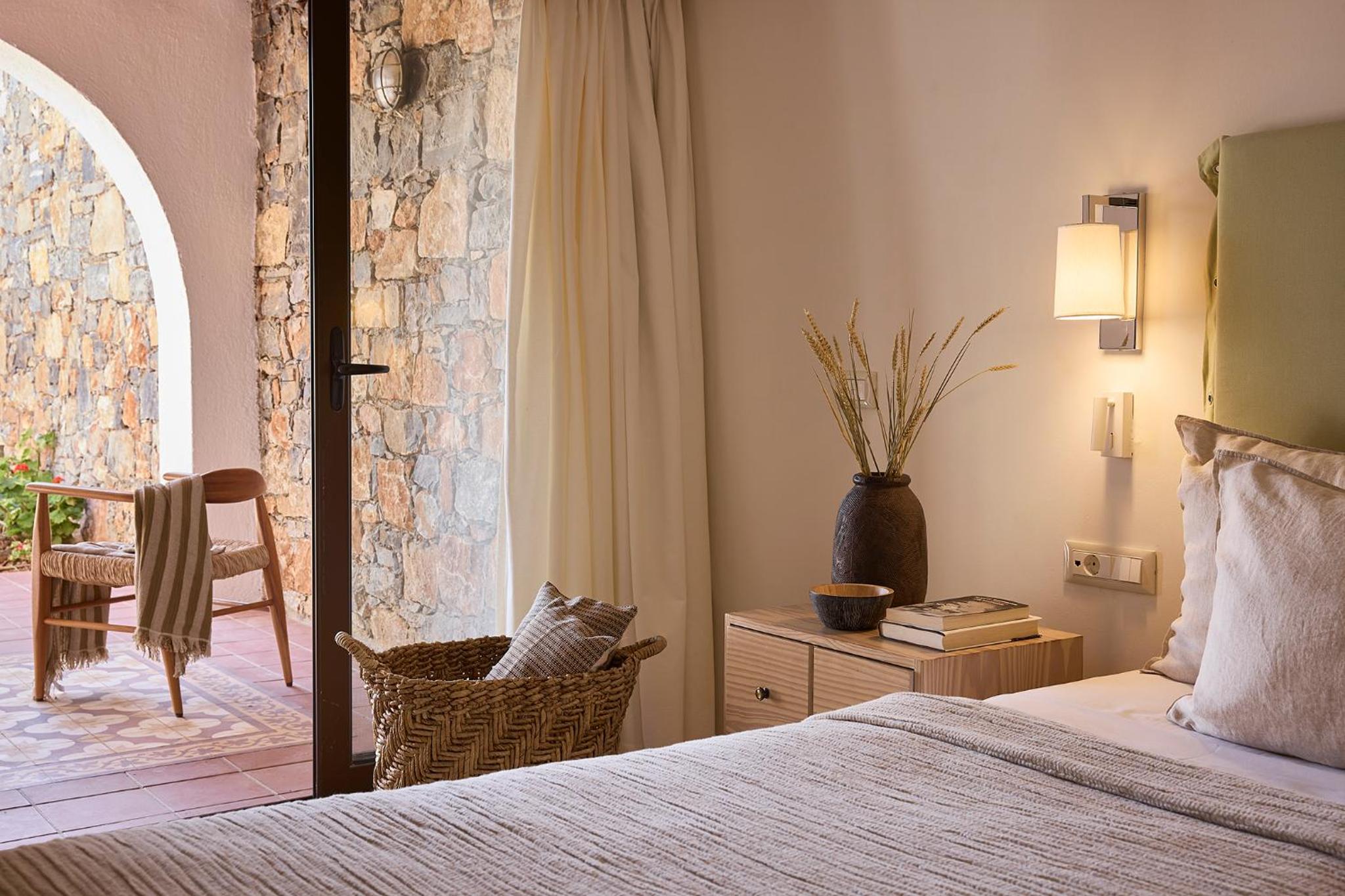 Thalassa Villas 6/50