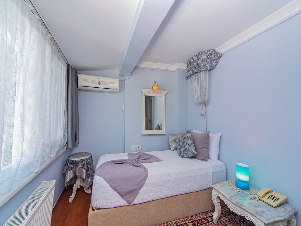 Modern Sultan Hotel 21/49