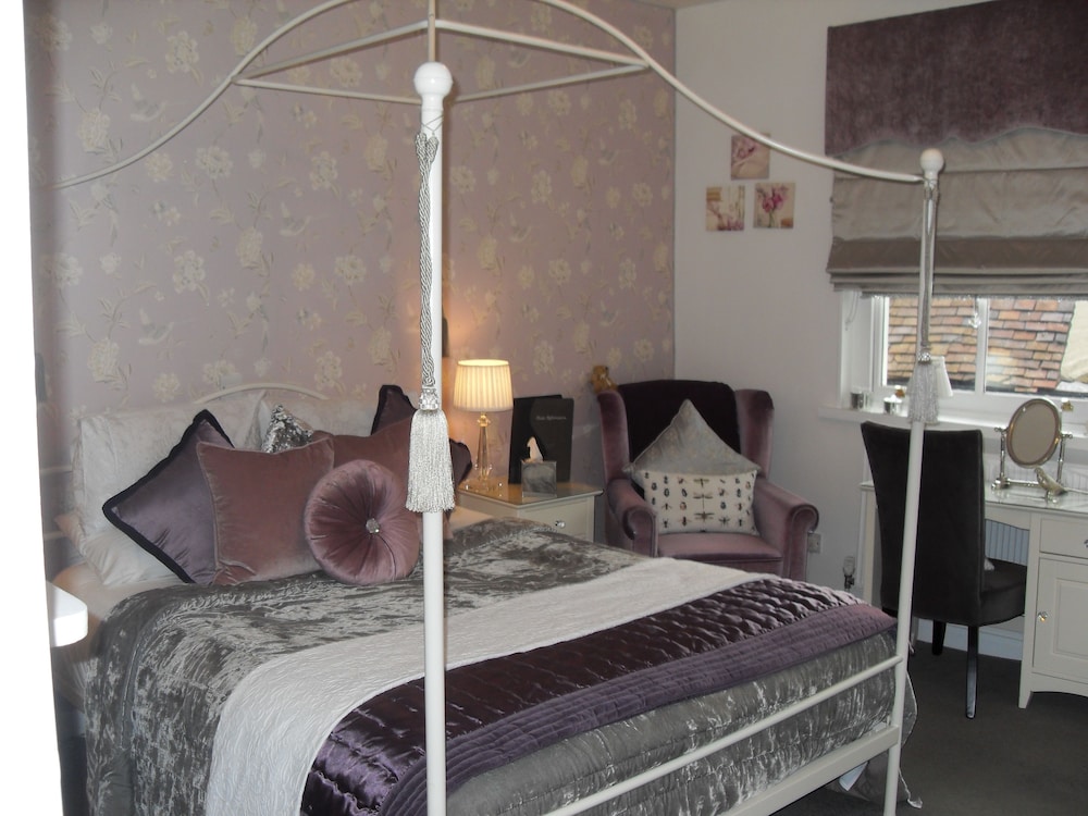 Jessop House 8/40