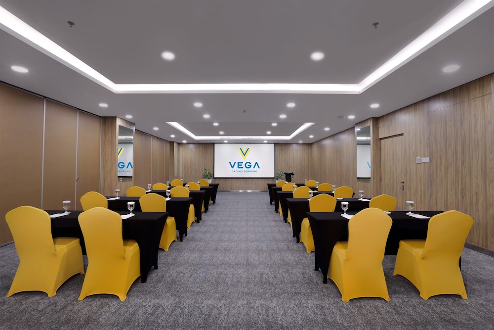 Vega Hotel Gading Serpong 55/65
