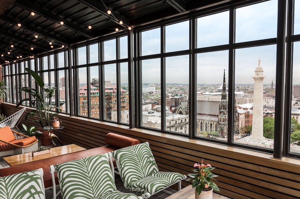 Hotel Revival Baltimore 40/60