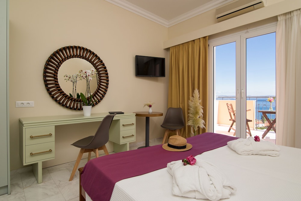Sunrise Resort 54/69
