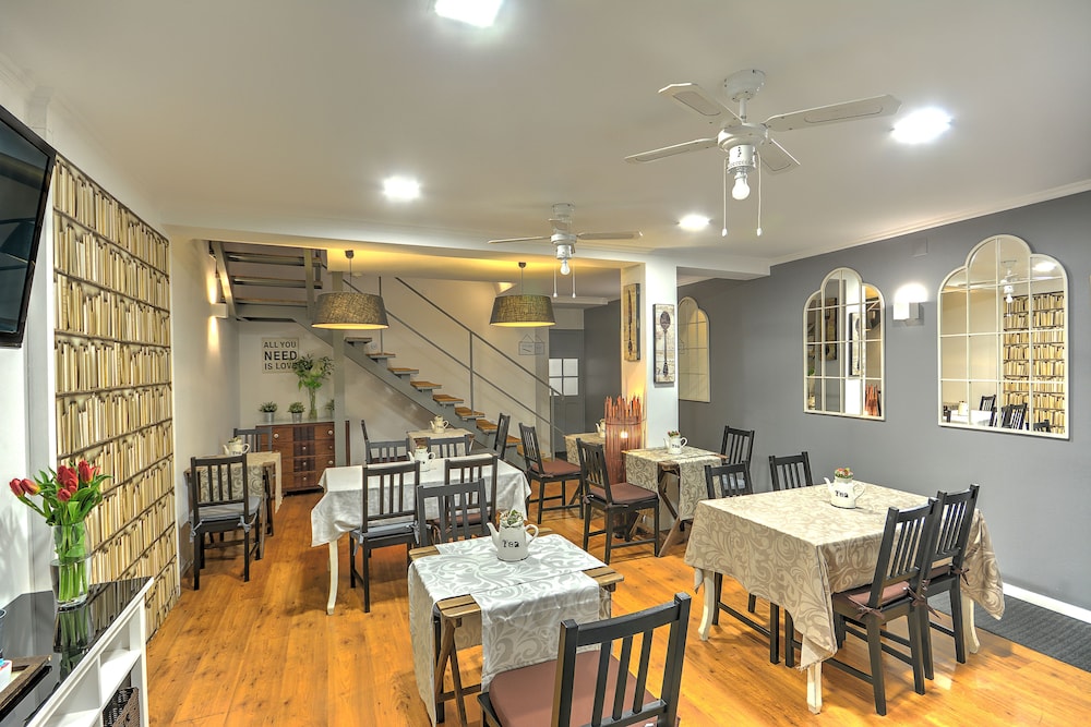 Inn Bairro Alto Bed & Breakfast 62/75