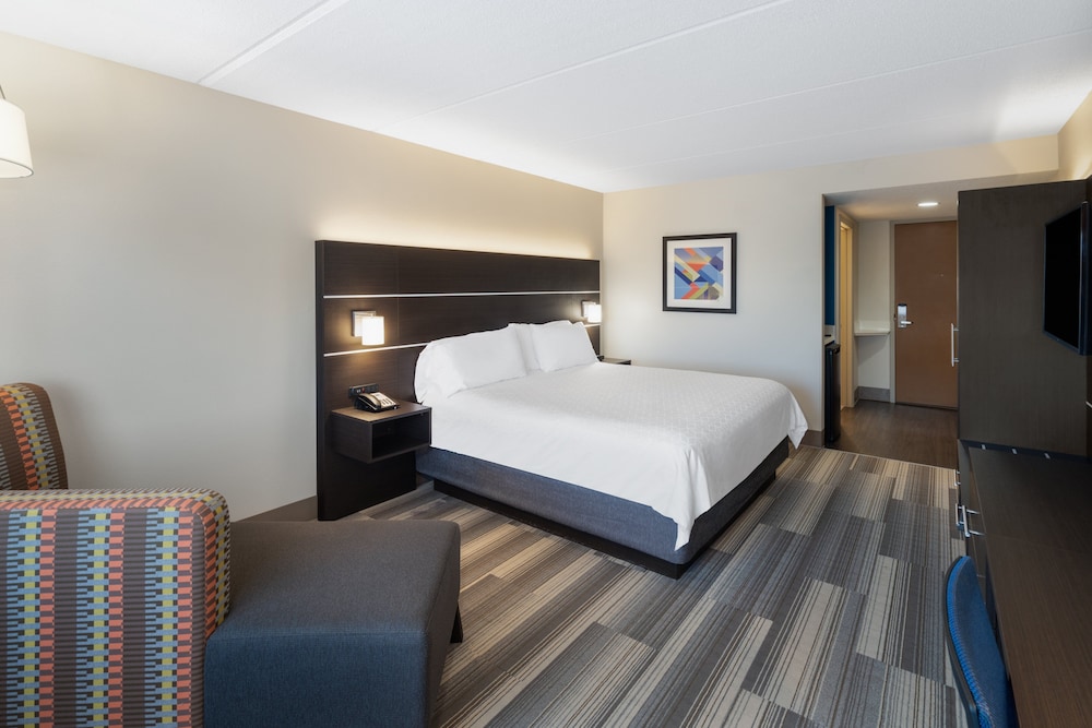 Holiday Inn Express Bluffton At Hilton Head Area 28/80